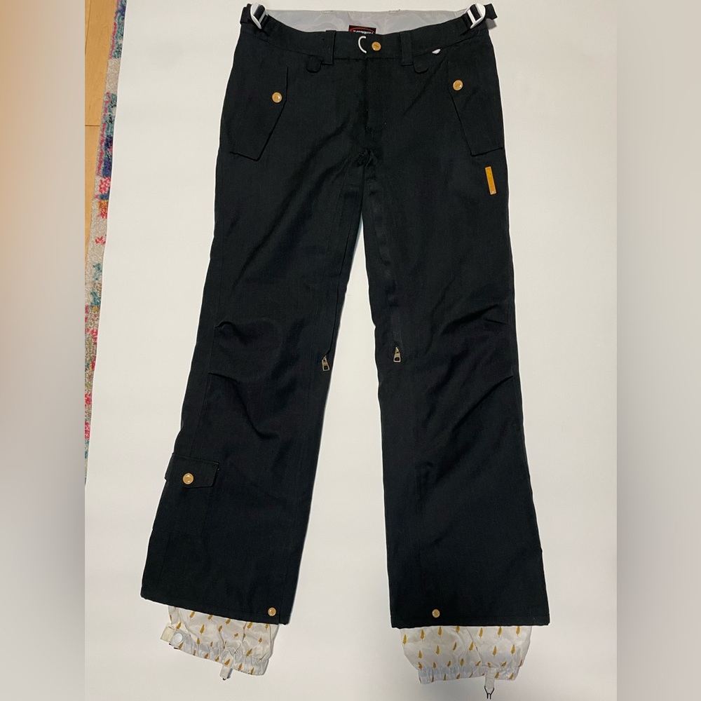 Foursquare Gold Label women’s snow snowboarding skiing pants black/gold size M.